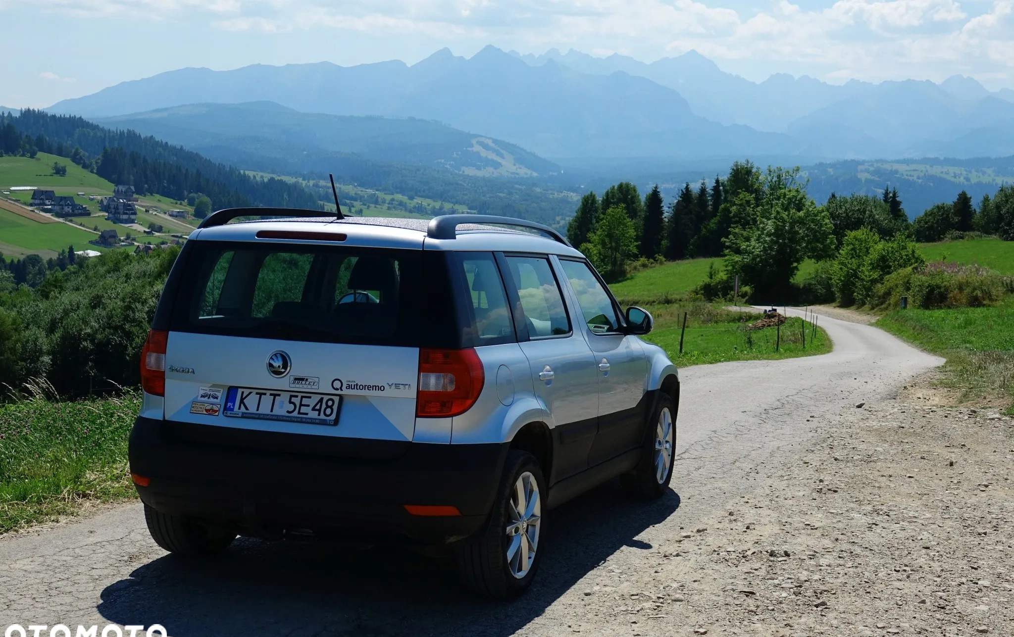 Skoda Yeti cena 39999 przebieg: 145000, rok produkcji 2014 z Ostrołęka małe 46